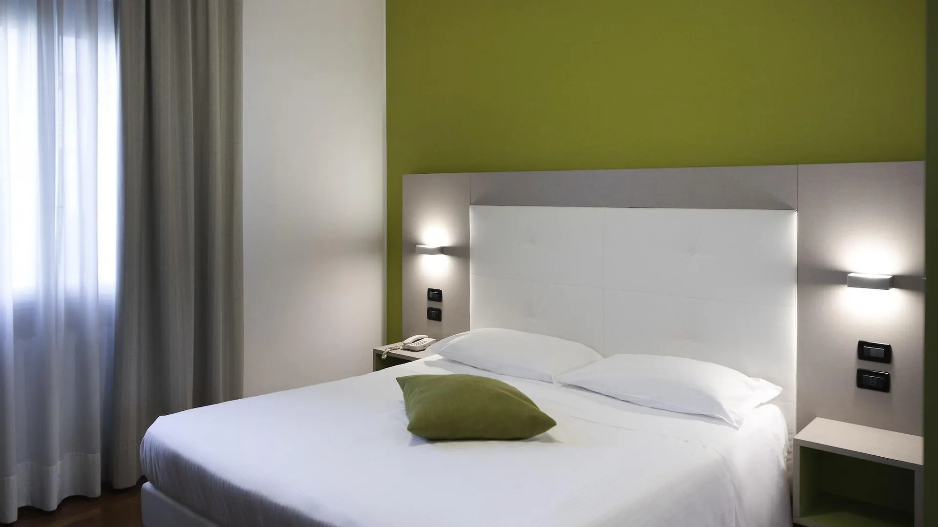 Hotel Milano Palmanova İtalya