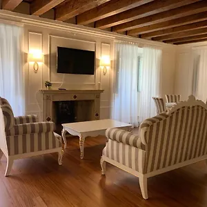  Appartement Cavour44 - Palazzo Canossa Italië