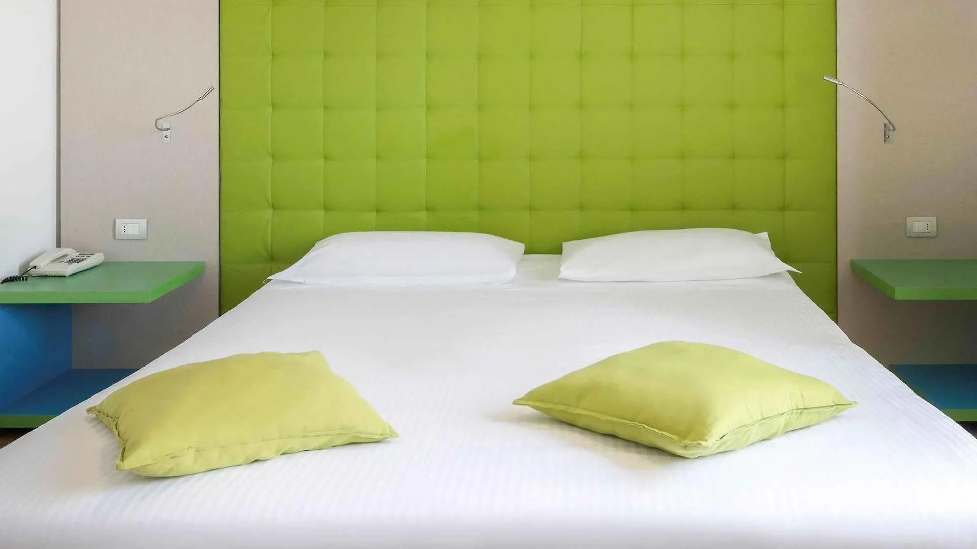 Hotel Milano Palmanova  Милан